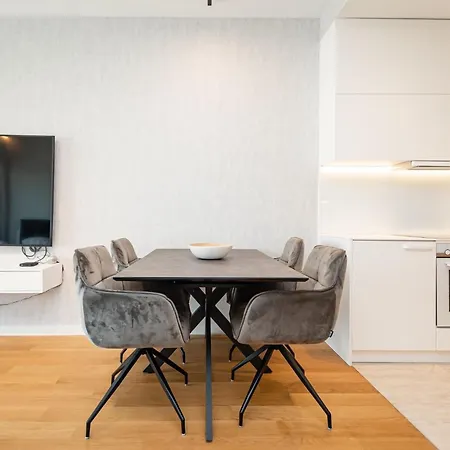 Apartment West Tower Luxury *